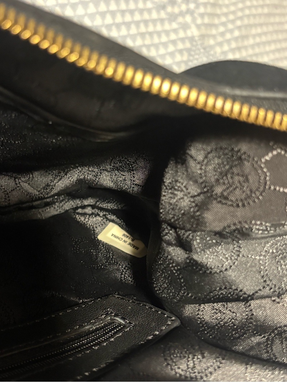 Michael Kors Riley Black Suede Fringe Whipstitch Hobo Crossbody Bag 30H4GRGL5S - Picture 7 of 8